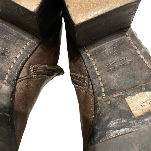 Leather Made in Italy Block Heel Flat Round Rivet Detail Inside Zip Ankle Boot - Picture 13 of 16